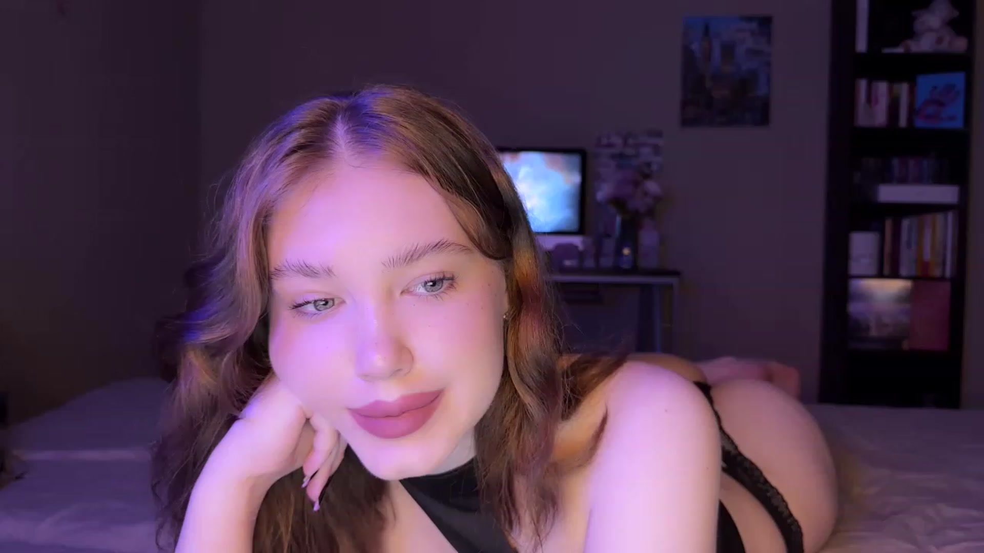 Gallery image thumbnail from Baby_Evaaa's myfreecams stream on, 05/18/2023, 08:51 image 4 of 20