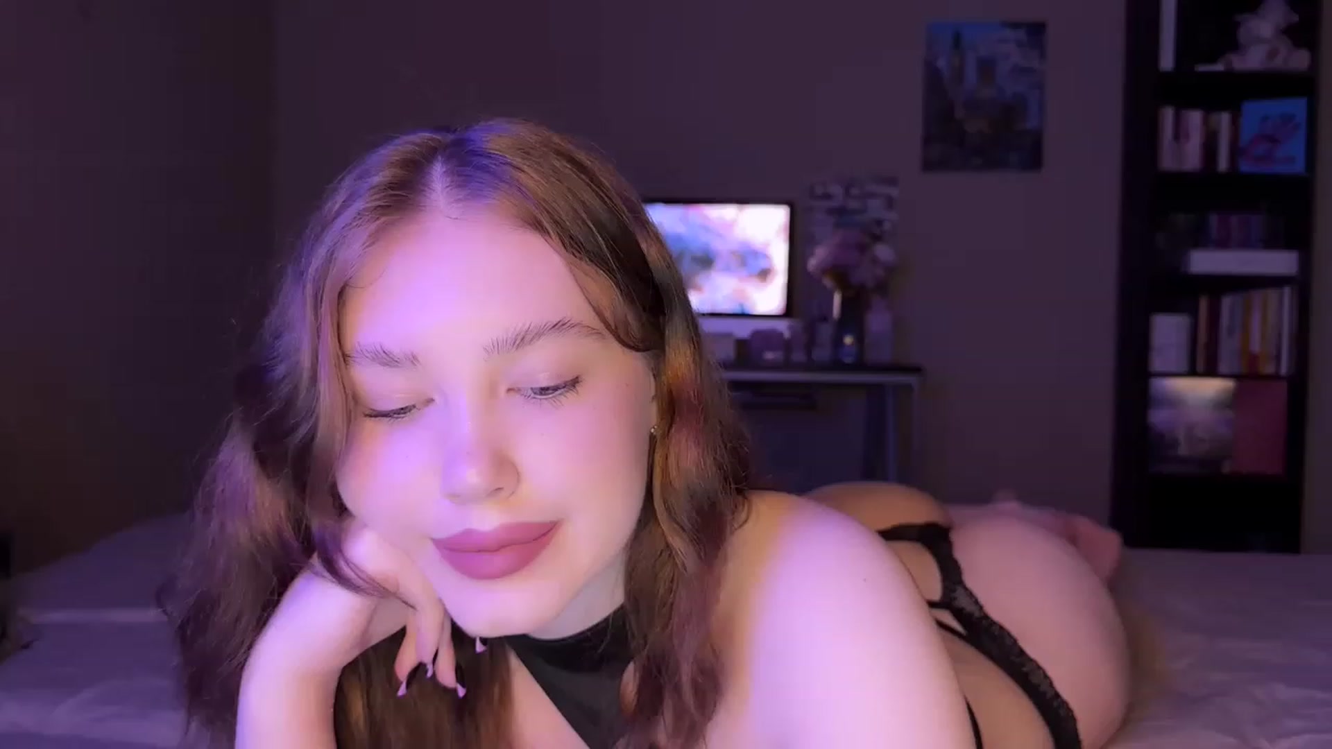 Gallery image thumbnail from Baby_Evaaa's myfreecams stream on, 05/18/2023, 08:51 image 15 of 20