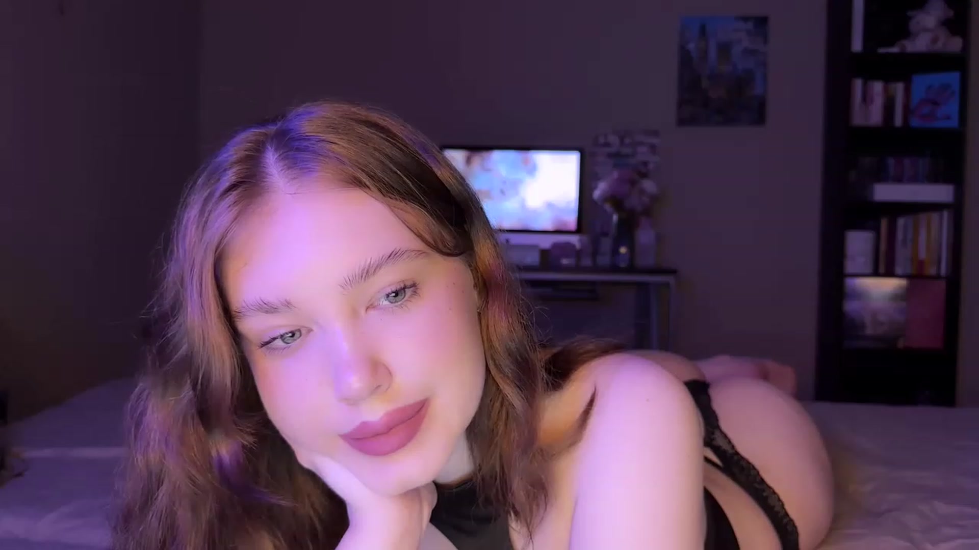 Gallery image thumbnail from Baby_Evaaa's myfreecams stream on, 05/18/2023, 08:51 image 3 of 20