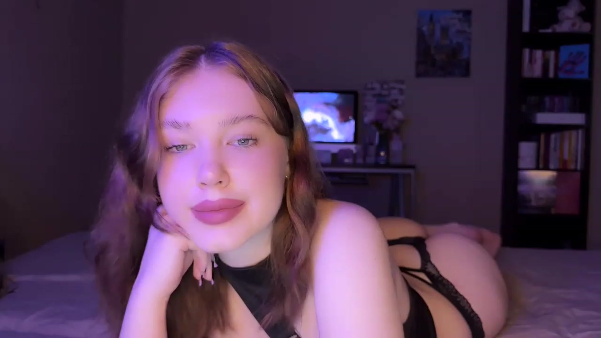 Gallery image thumbnail from Baby_Evaaa's myfreecams stream on, 05/18/2023, 08:51 image 19 of 20