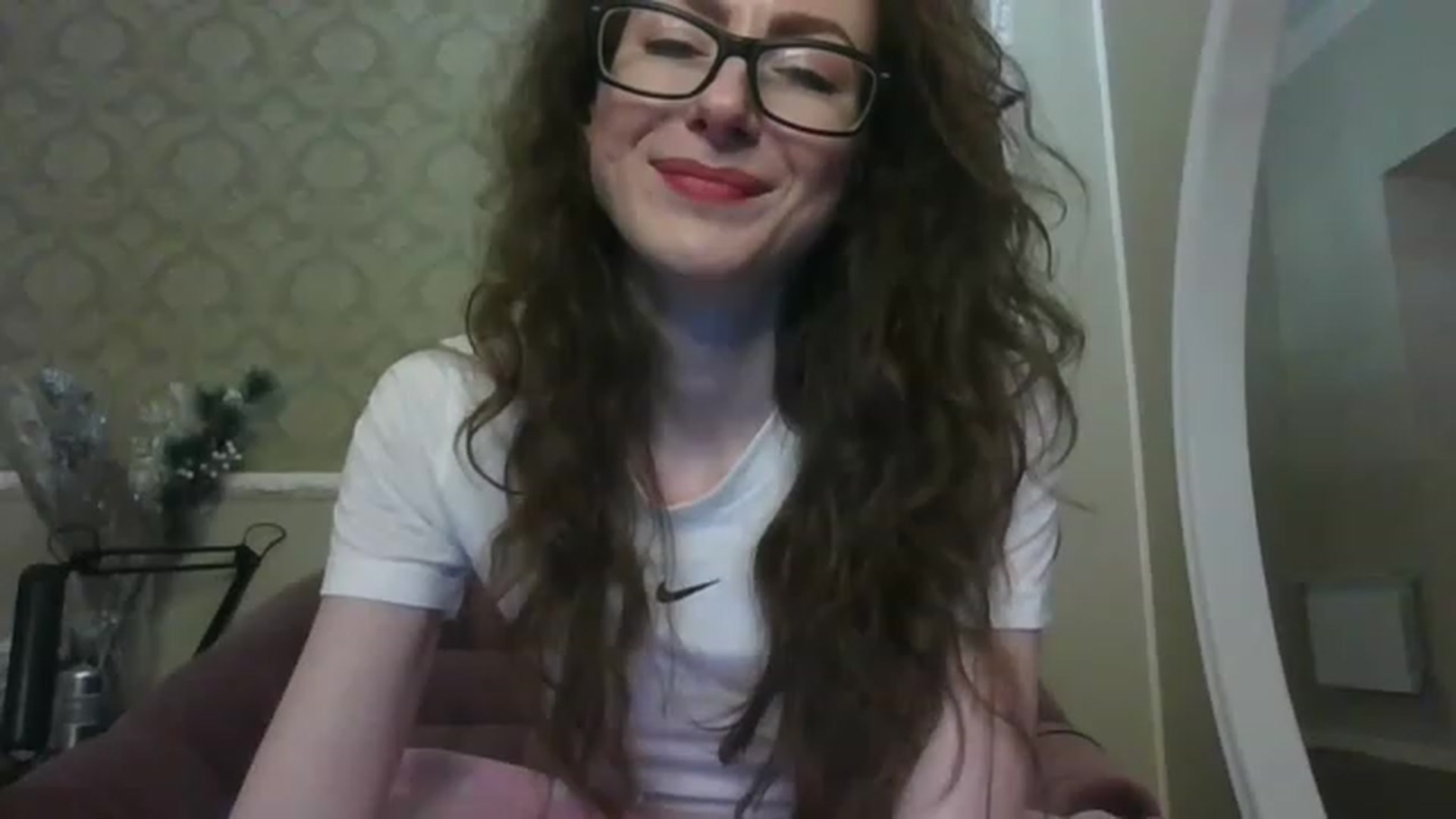 Gallery image thumbnail from Baby_Jewel's myfreecams stream on, 02/05/2023, 15:31 image 8 of 20