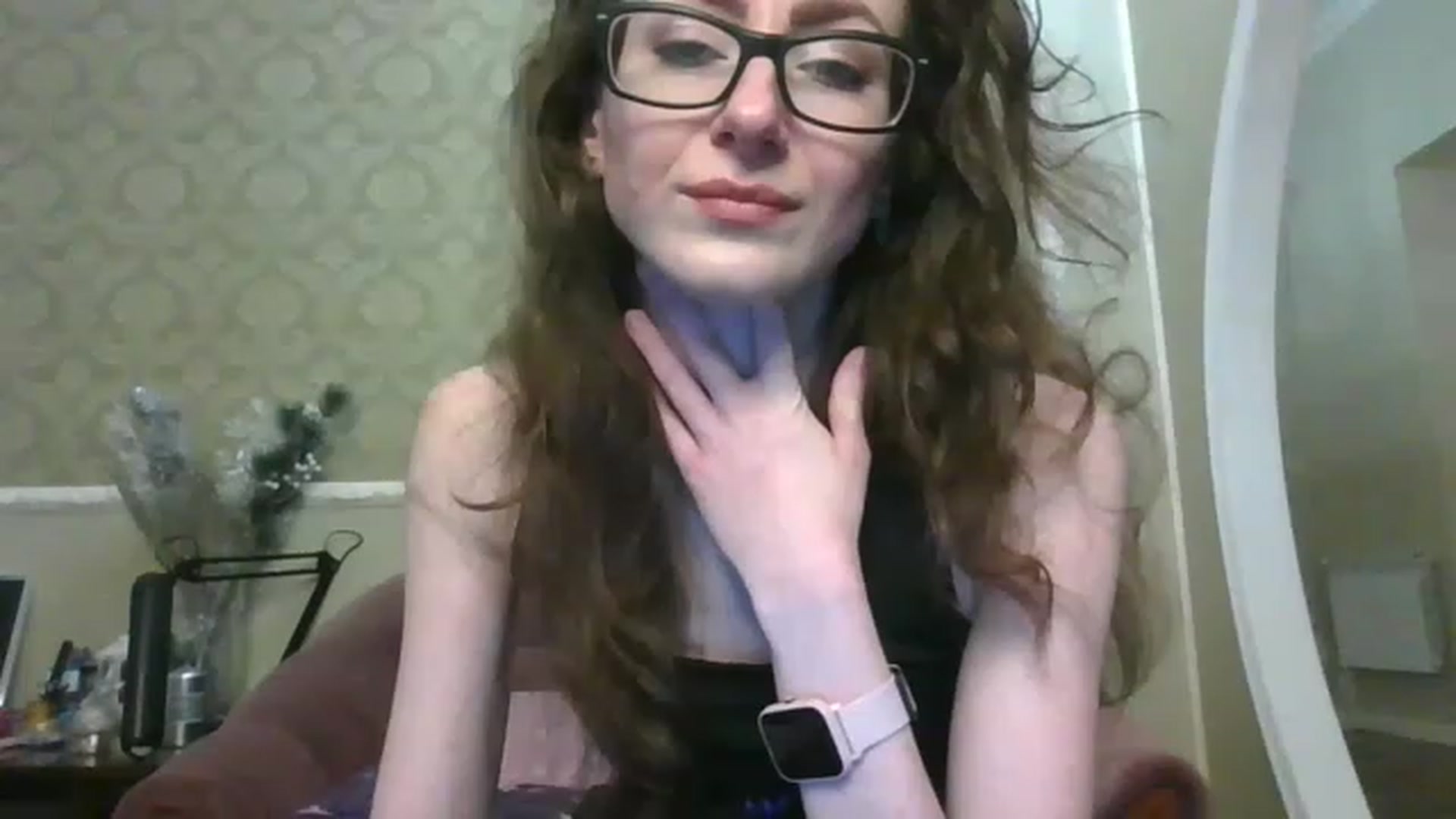 Gallery image thumbnail from Baby_Jewel's myfreecams stream on, 02/06/2023, 15:08 image 18 of 20