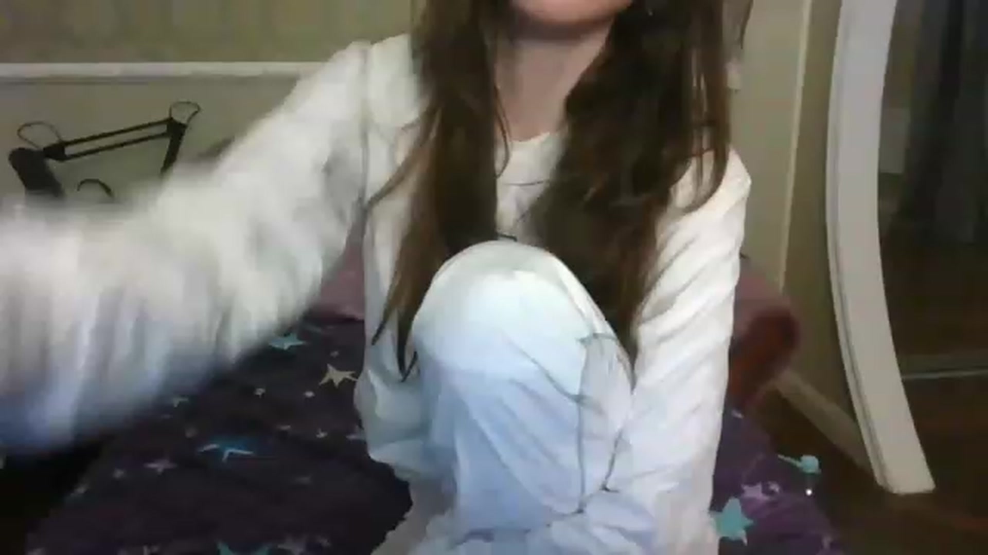 Gallery image thumbnail from Baby_Jewel's myfreecams stream on, 03/16/2023, 15:56 image 13 of 20