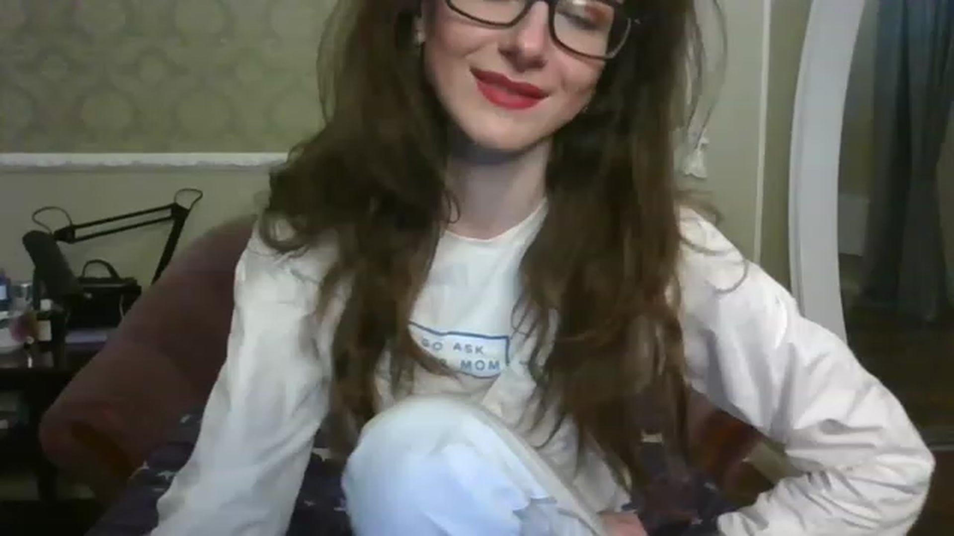 Gallery image thumbnail from Baby_Jewel's myfreecams stream on, 03/16/2023, 15:56 image 9 of 20