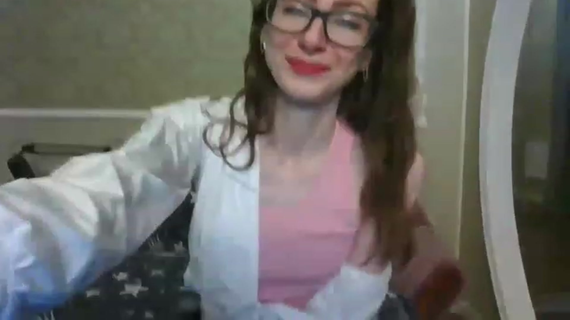 Gallery image thumbnail from Baby_Jewel's myfreecams stream on, 04/02/2023, 13:44 image 17 of 20