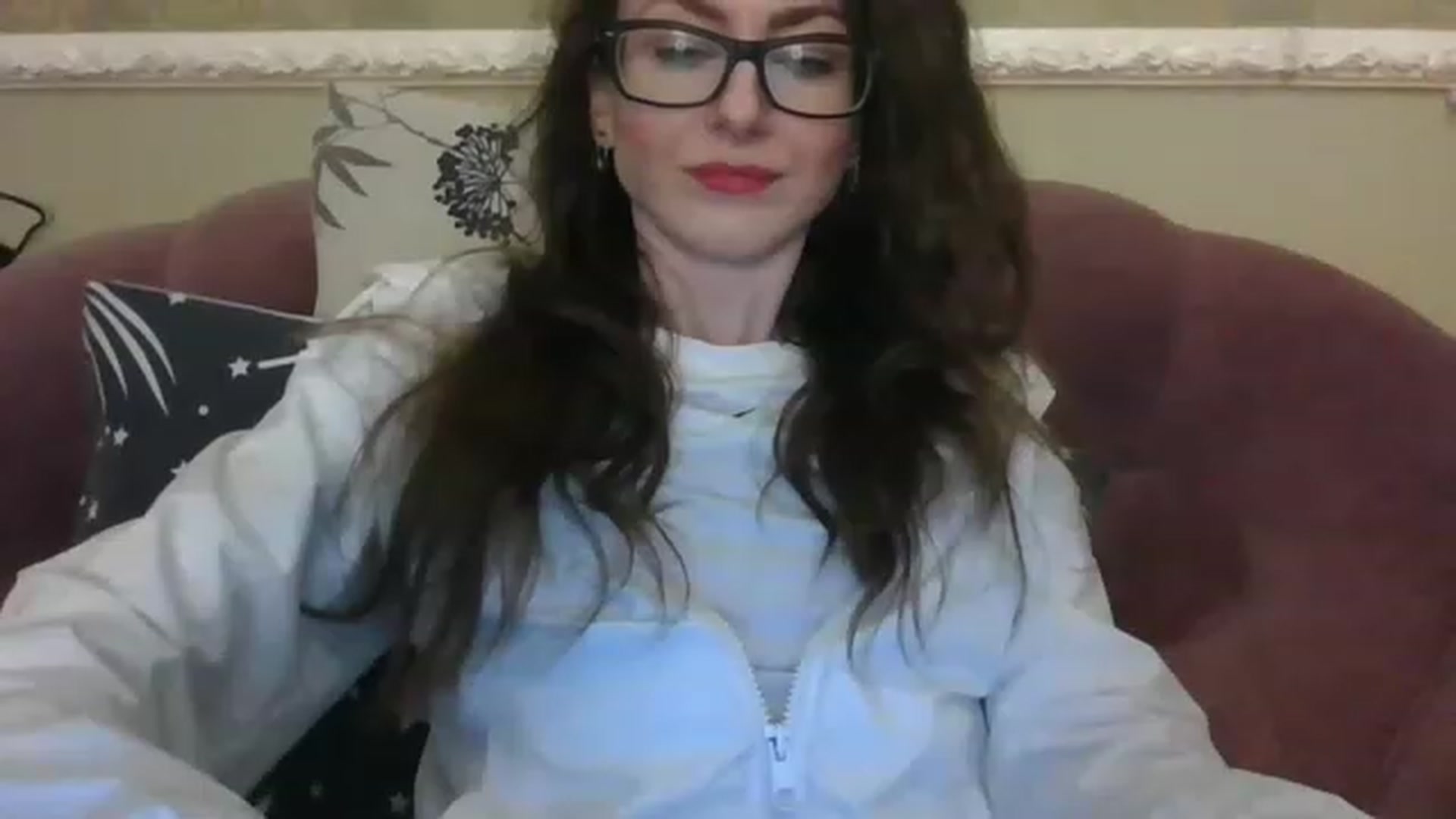 Gallery image thumbnail from Baby_Jewel's myfreecams stream on, 04/06/2023, 18:03 image 2 of 20