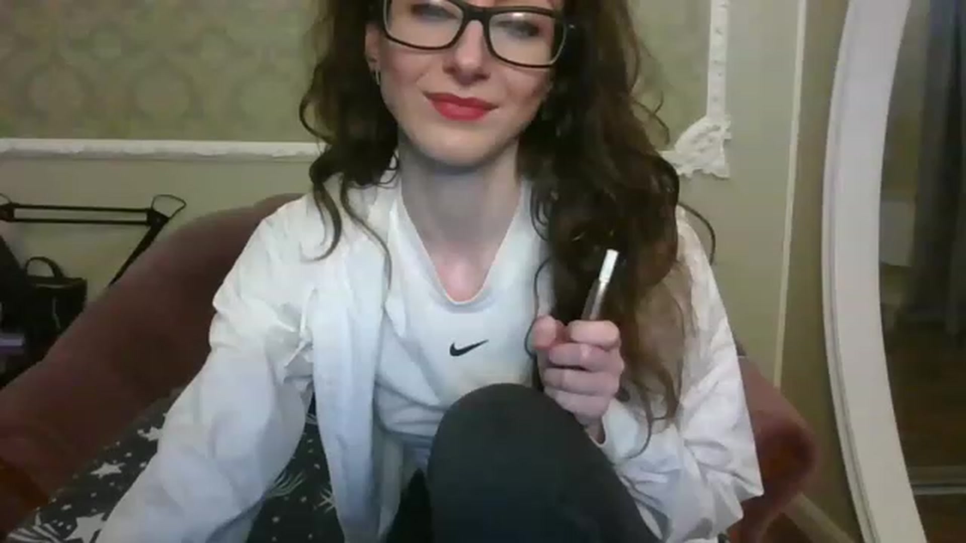 Gallery image thumbnail from Baby_Jewel's myfreecams stream on, 04/06/2023, 18:03 image 11 of 20