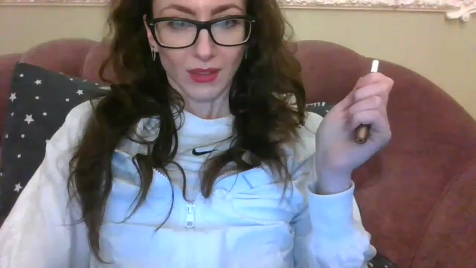Gallery image thumbnail from Baby_Jewel's myfreecams stream on, 04/06/2023, 18:03 image 13 of 20