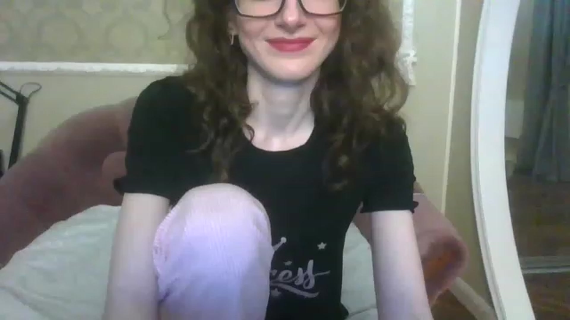 Gallery image thumbnail from Baby_Jewel's myfreecams stream on, 04/22/2023, 16:51 image 15 of 20