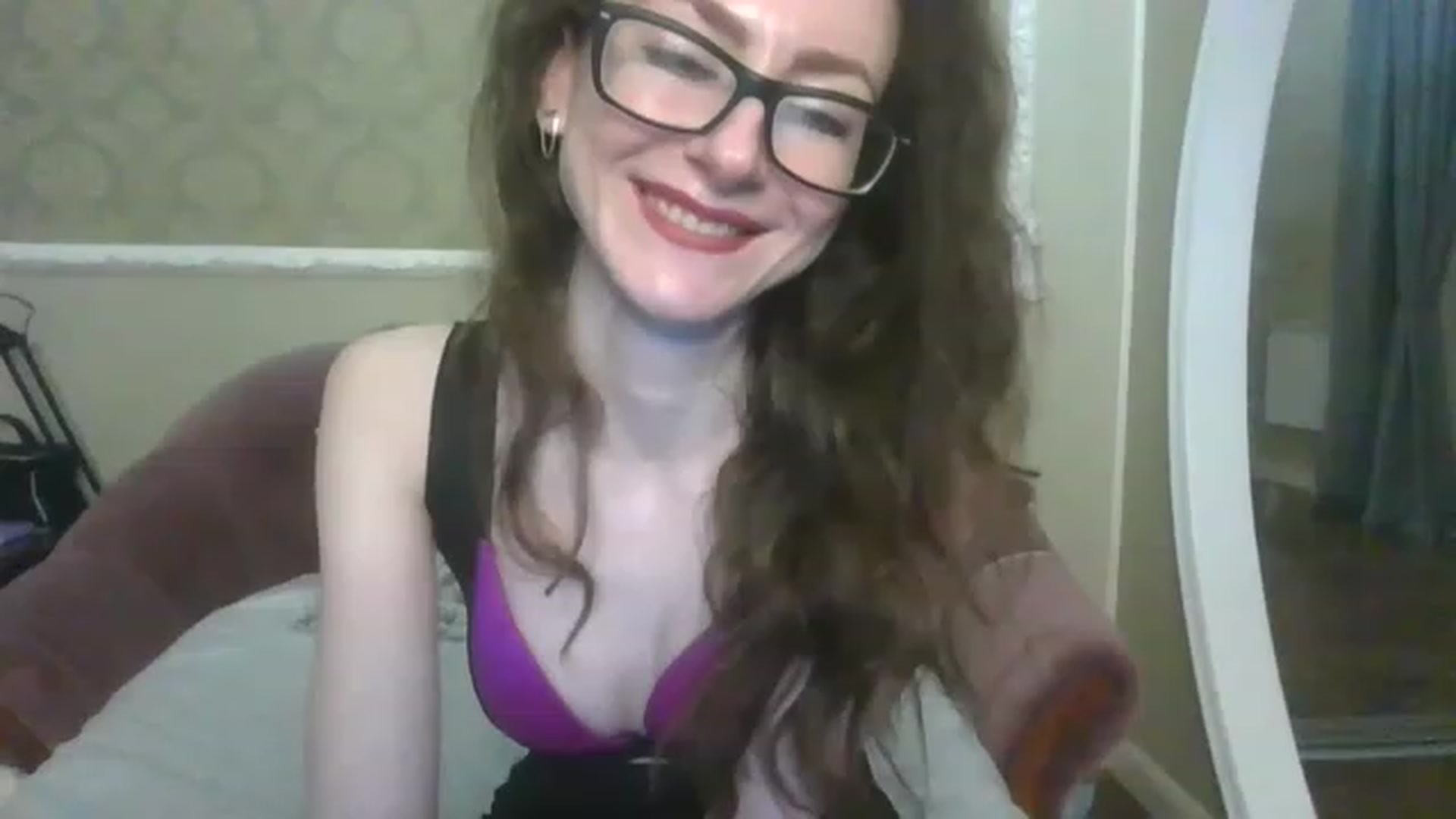Gallery image thumbnail from Baby_Jewel's myfreecams stream on, 04/23/2023, 17:05 image 17 of 20