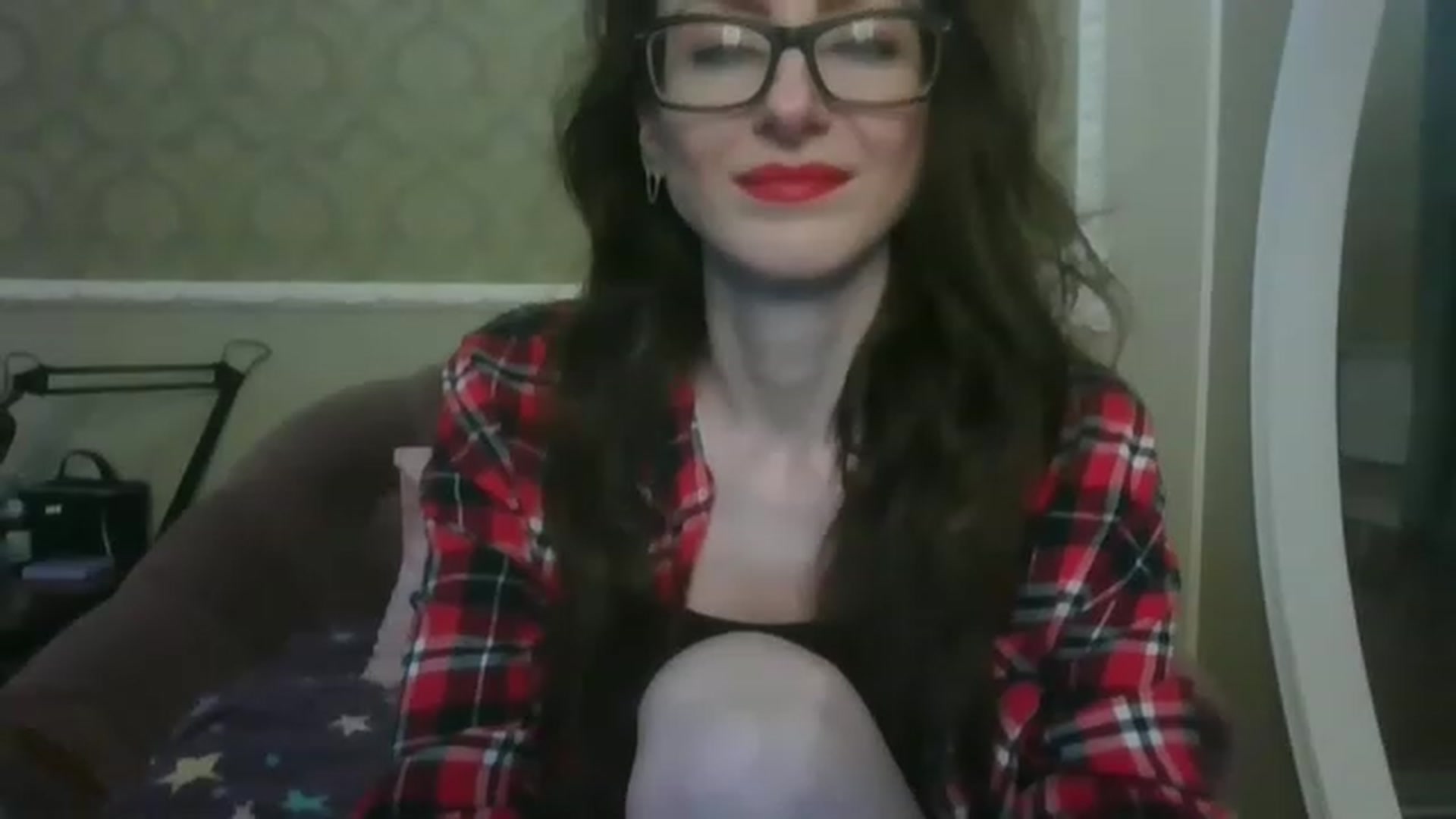 Gallery image thumbnail from Baby_Jewel's myfreecams stream on, 05/01/2023, 12:42 image 14 of 20