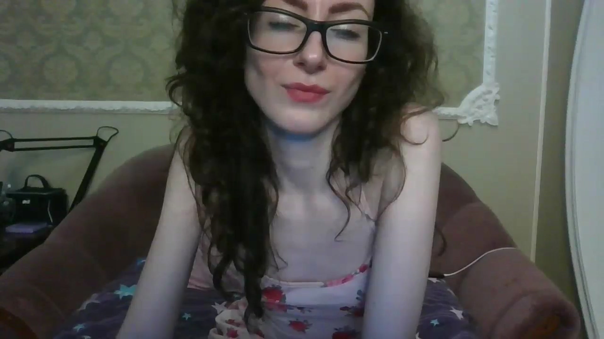 Gallery image thumbnail from Baby_Jewel's myfreecams stream on, 06/17/2023, 17:34 image 15 of 20