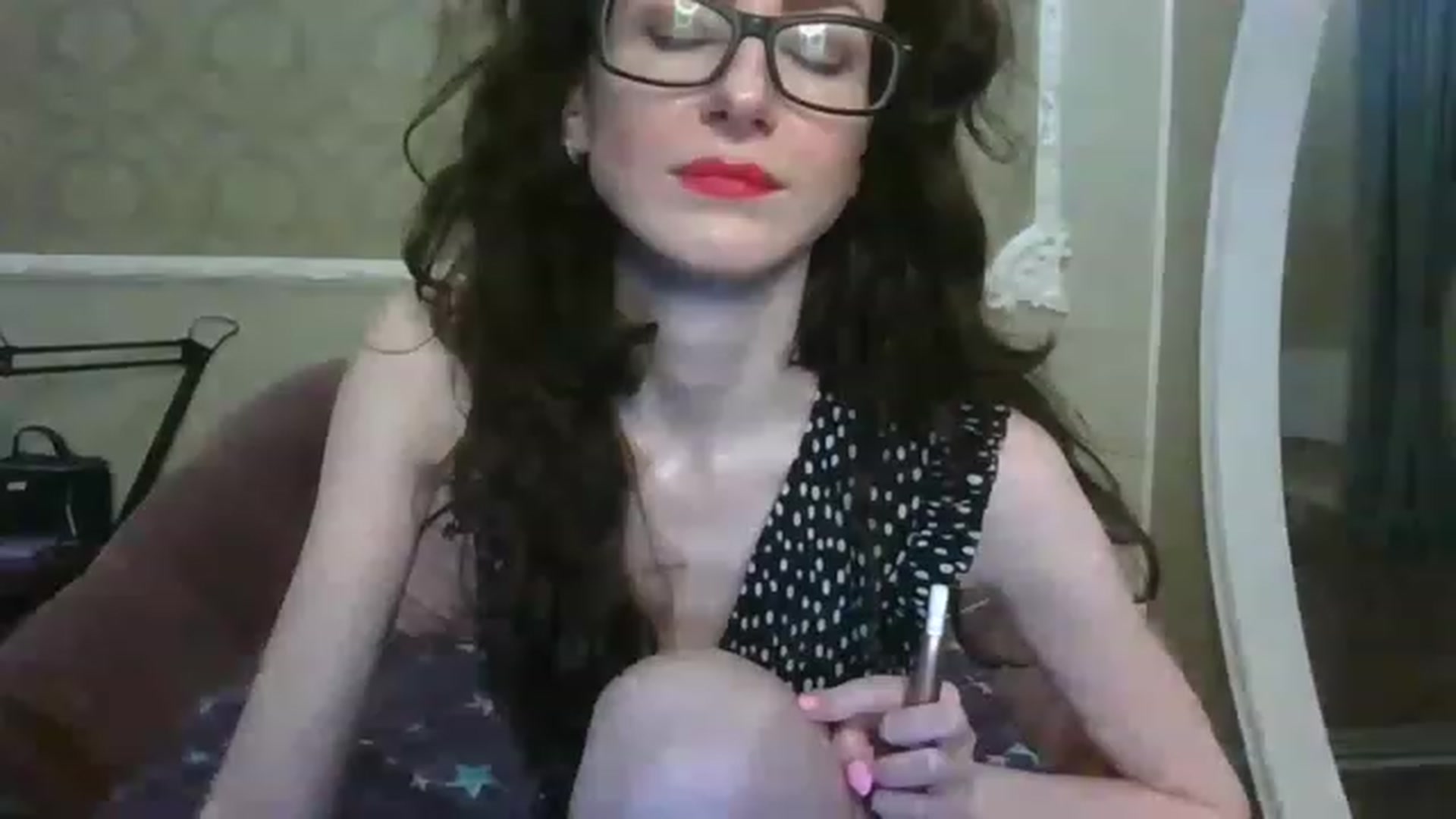 Gallery image thumbnail from Baby_Jewel's myfreecams stream on, 06/18/2023, 16:07 image 18 of 20