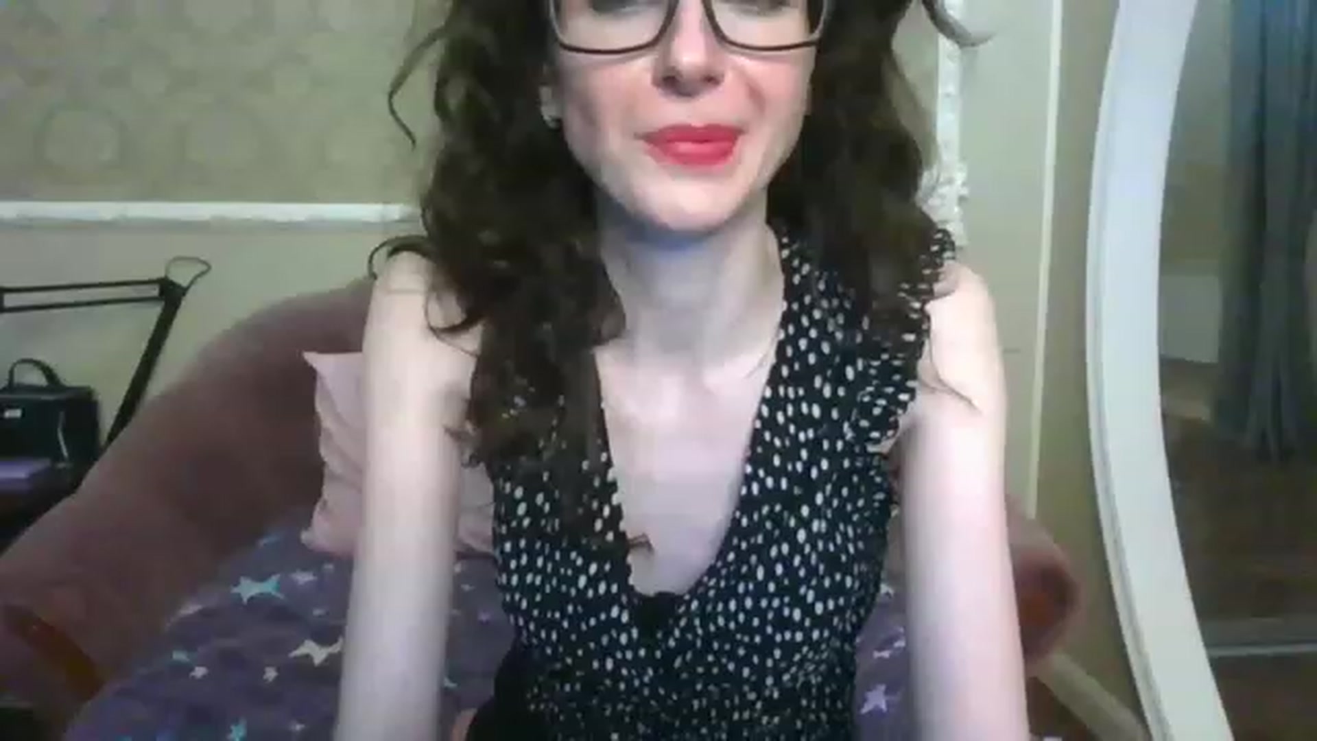 Gallery image thumbnail from Baby_Jewel's myfreecams stream on, 06/18/2023, 18:03 image 6 of 20