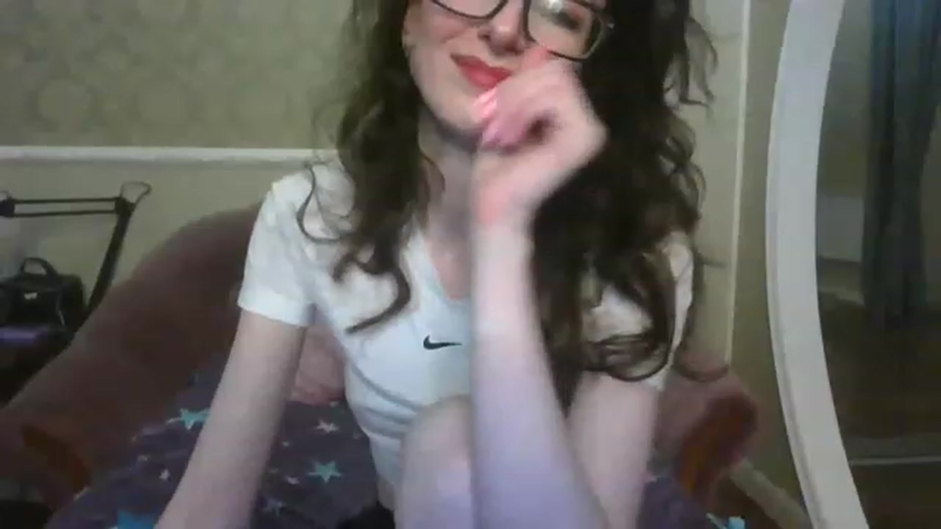 Gallery image thumbnail from Baby_Jewel's myfreecams stream on, 06/26/2023, 13:59 image 8 of 20