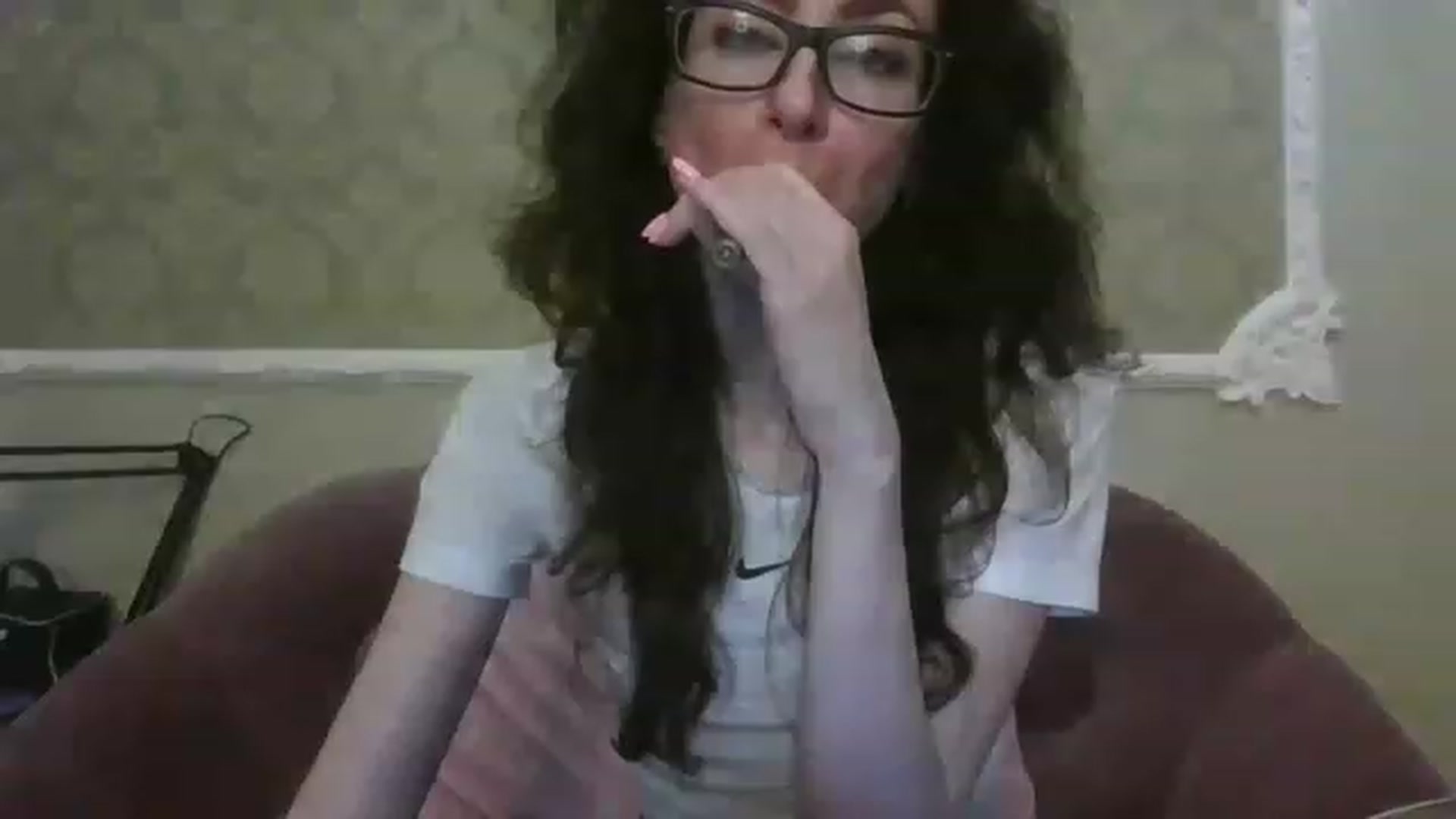 Gallery image thumbnail from Baby_Jewel's myfreecams stream on, 06/26/2023, 18:01 image 7 of 20