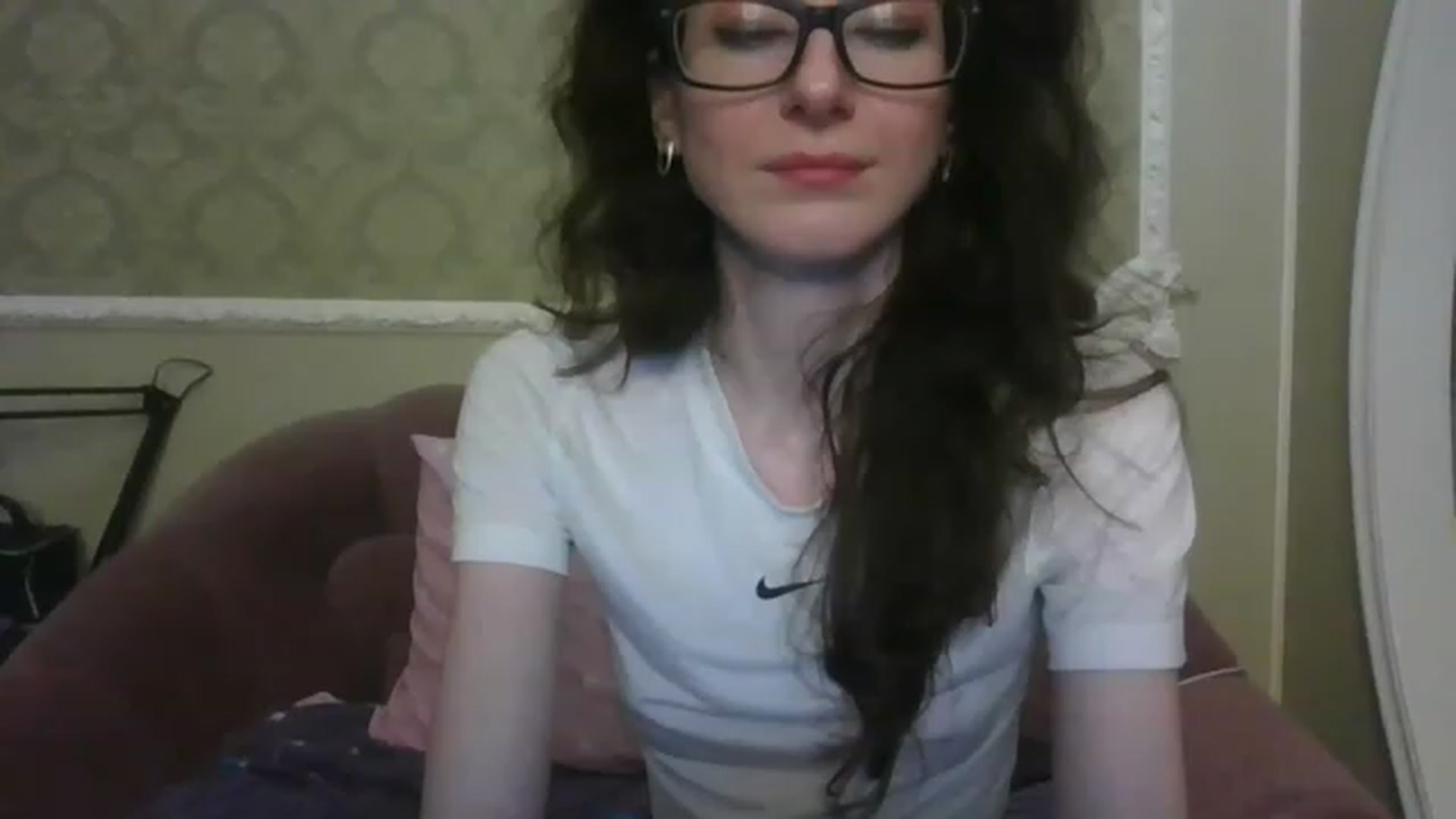 Gallery image thumbnail from Baby_Jewel's myfreecams stream on, 06/26/2023, 18:01 image 19 of 20