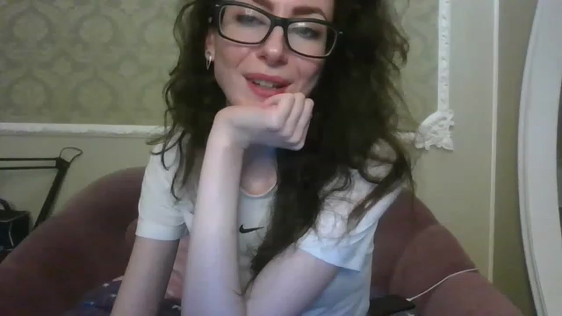 Gallery image thumbnail from Baby_Jewel's myfreecams stream on, 06/26/2023, 18:01 image 11 of 20
