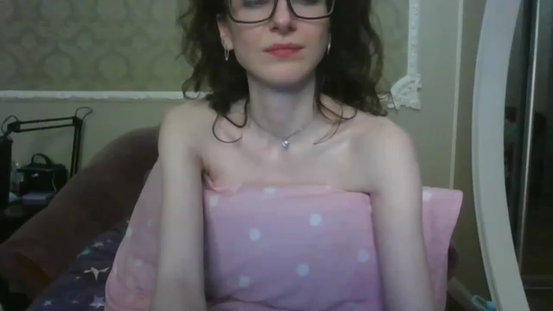 Gallery image thumbnail from Baby_Jewel's myfreecams stream on, 08/04/2023, 18:06 image 2 of 20