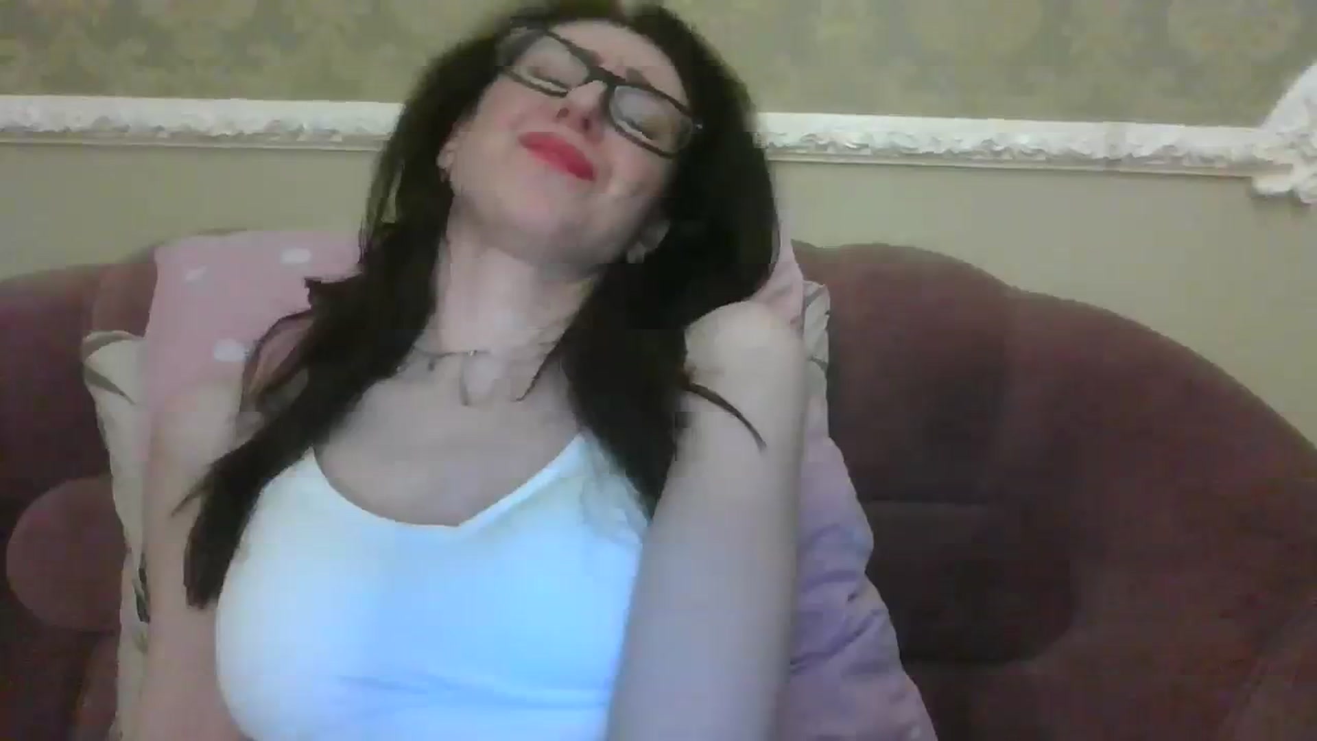 Gallery image thumbnail from Baby_Jewel's myfreecams stream on, 08/06/2023, 18:05 image 12 of 20