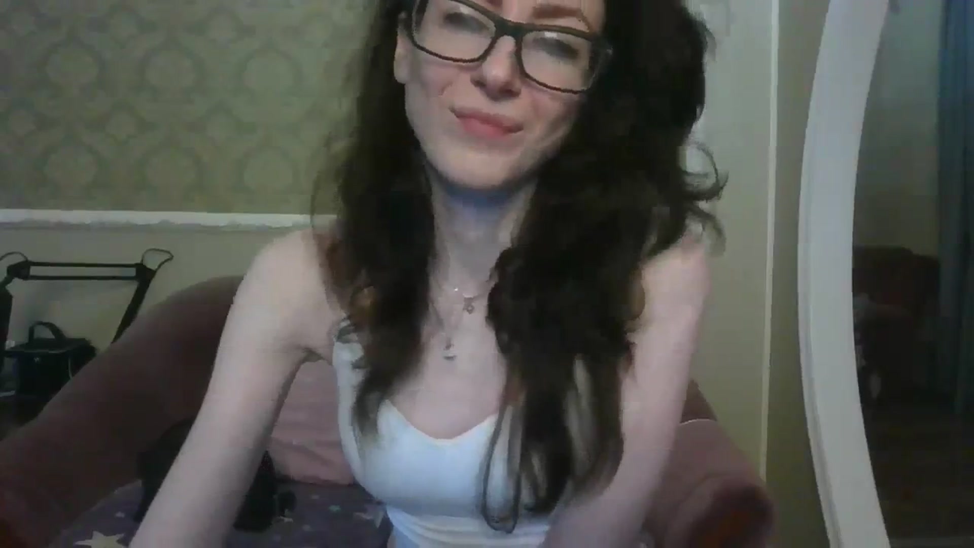 Gallery image thumbnail from Baby_Jewel's myfreecams stream on, 10/21/2023, 13:03 image 7 of 20