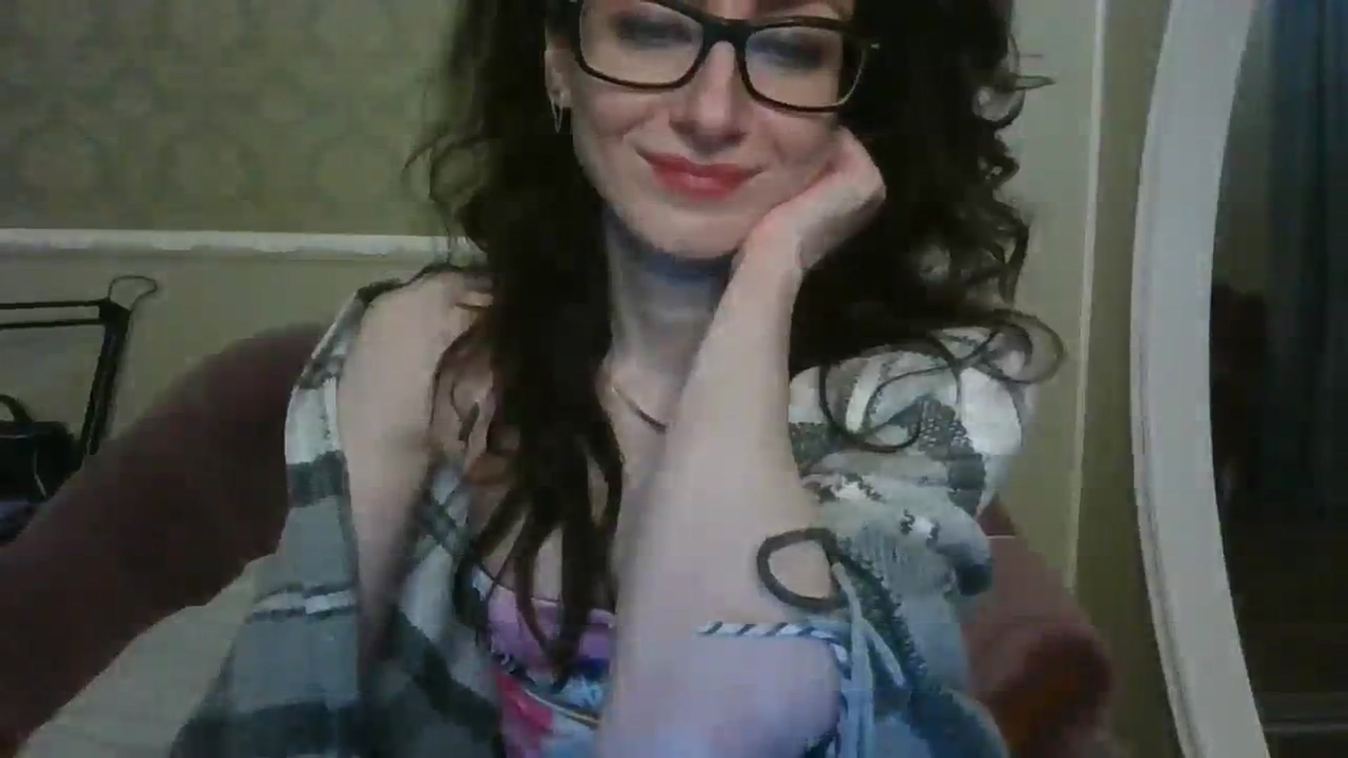 Gallery image thumbnail from Baby_Jewel's myfreecams stream on, 11/18/2023, 18:59 image 7 of 20