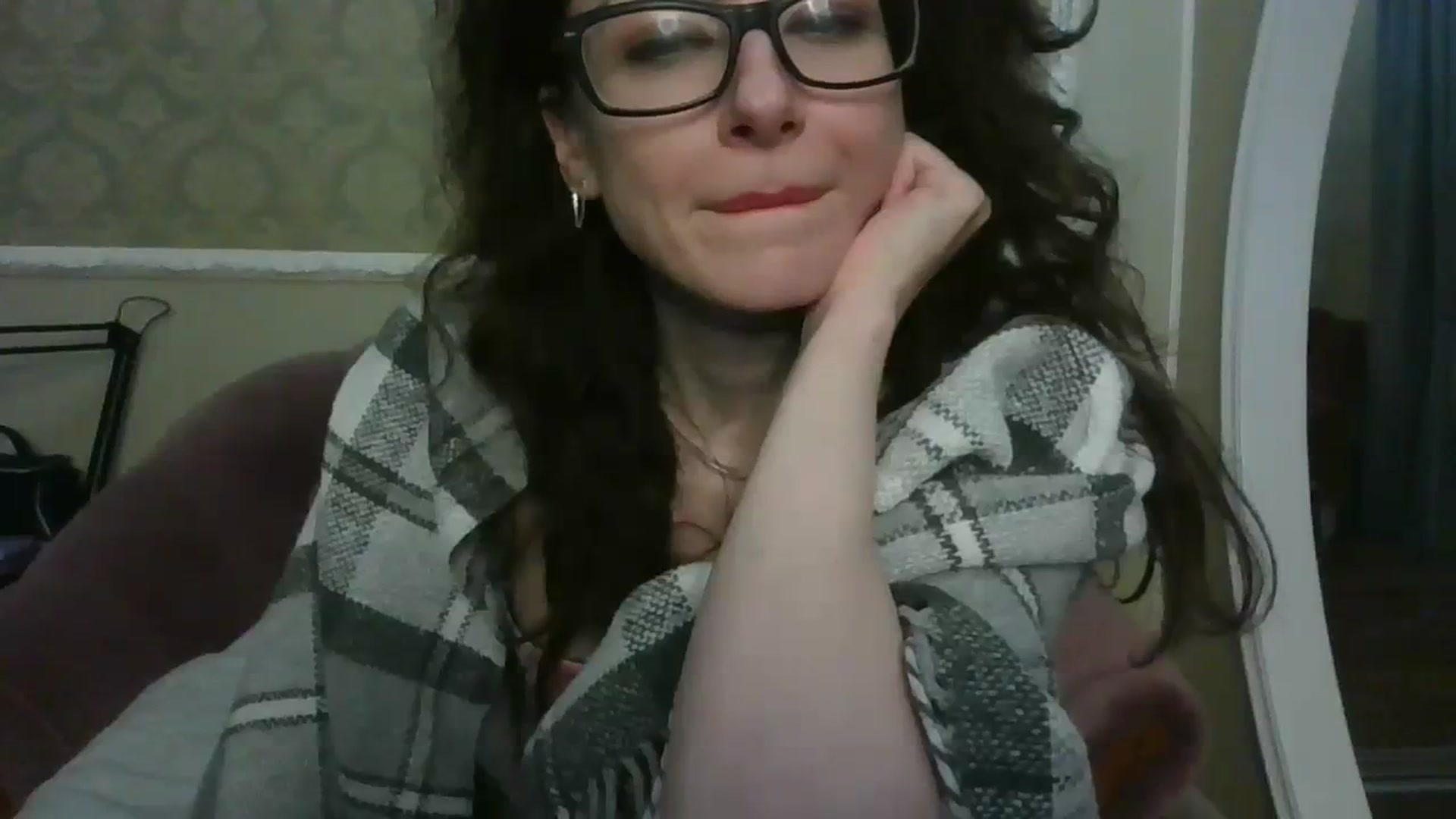 Gallery image thumbnail from Baby_Jewel's myfreecams stream on, 11/18/2023, 18:59 image 5 of 20