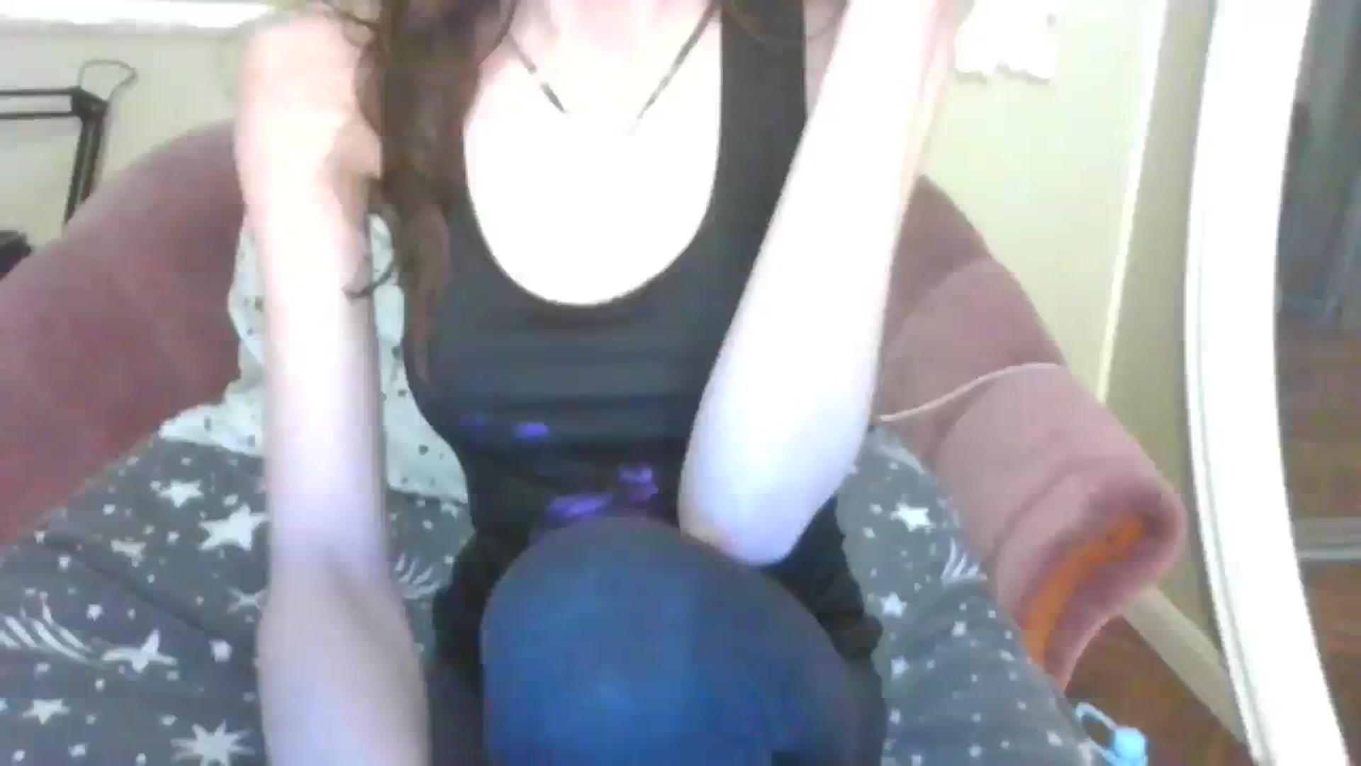 Gallery image thumbnail from Baby_Jewel's myfreecams stream on, 12/21/2023, 16:33 image 7 of 20