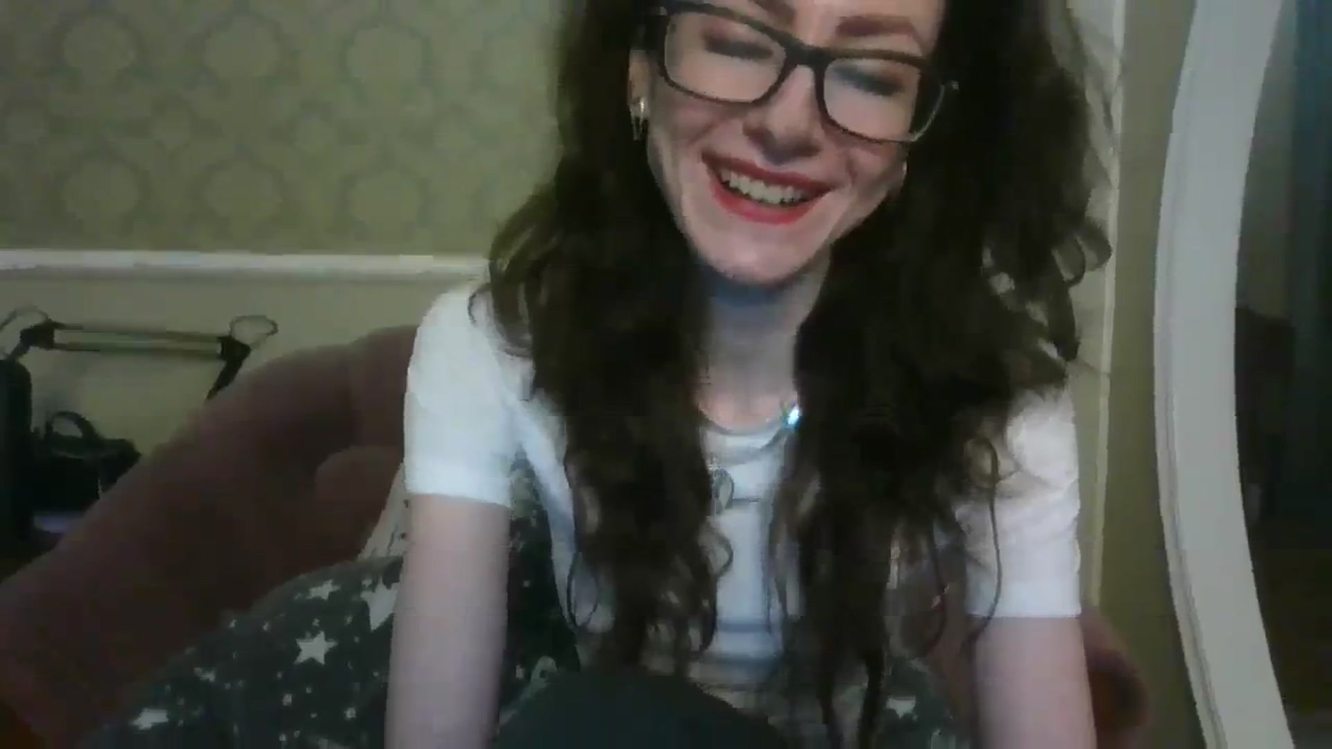 Gallery image thumbnail from Baby_Jewel's myfreecams stream on, 12/22/2023, 15:19 image 4 of 20