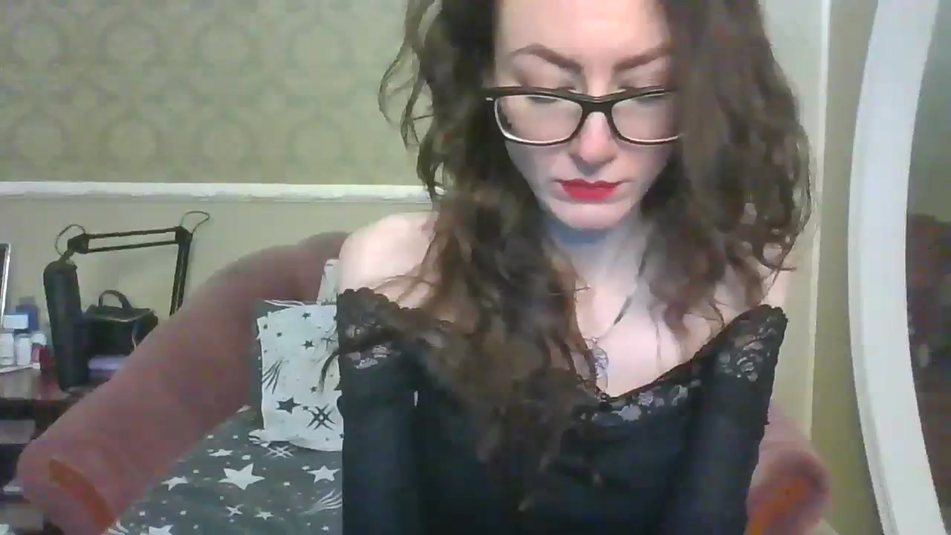 Gallery image thumbnail from Baby_Jewel's myfreecams stream on, 12/24/2023, 15:24 image 14 of 20