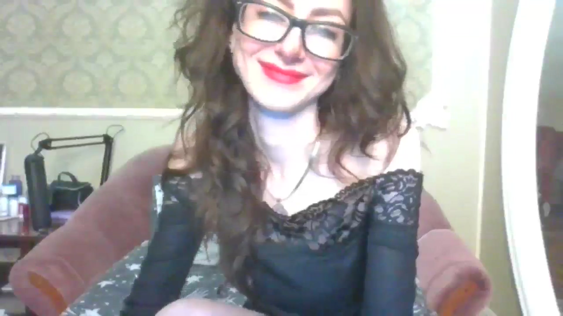 Gallery image thumbnail from Baby_Jewel's myfreecams stream on, 12/24/2023, 15:24 image 3 of 20