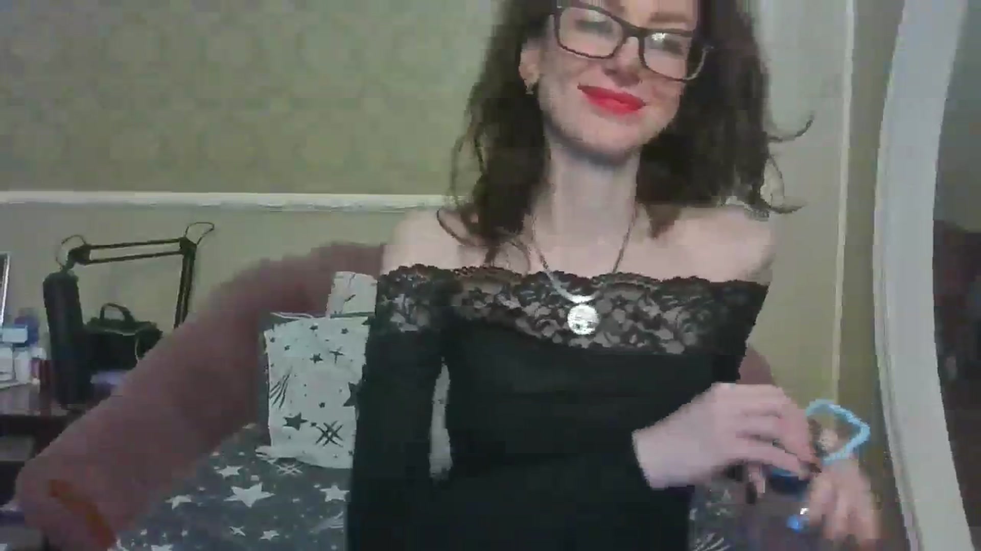 Gallery image thumbnail from Baby_Jewel's myfreecams stream on, 12/24/2023, 15:59 image 11 of 20
