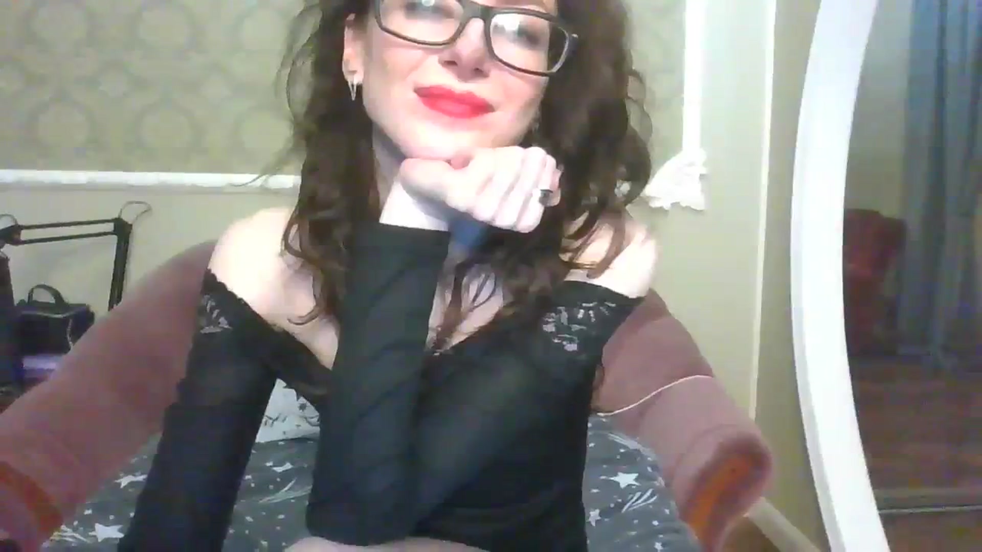 Gallery image thumbnail from Baby_Jewel's myfreecams stream on, 12/24/2023, 19:01 image 14 of 20