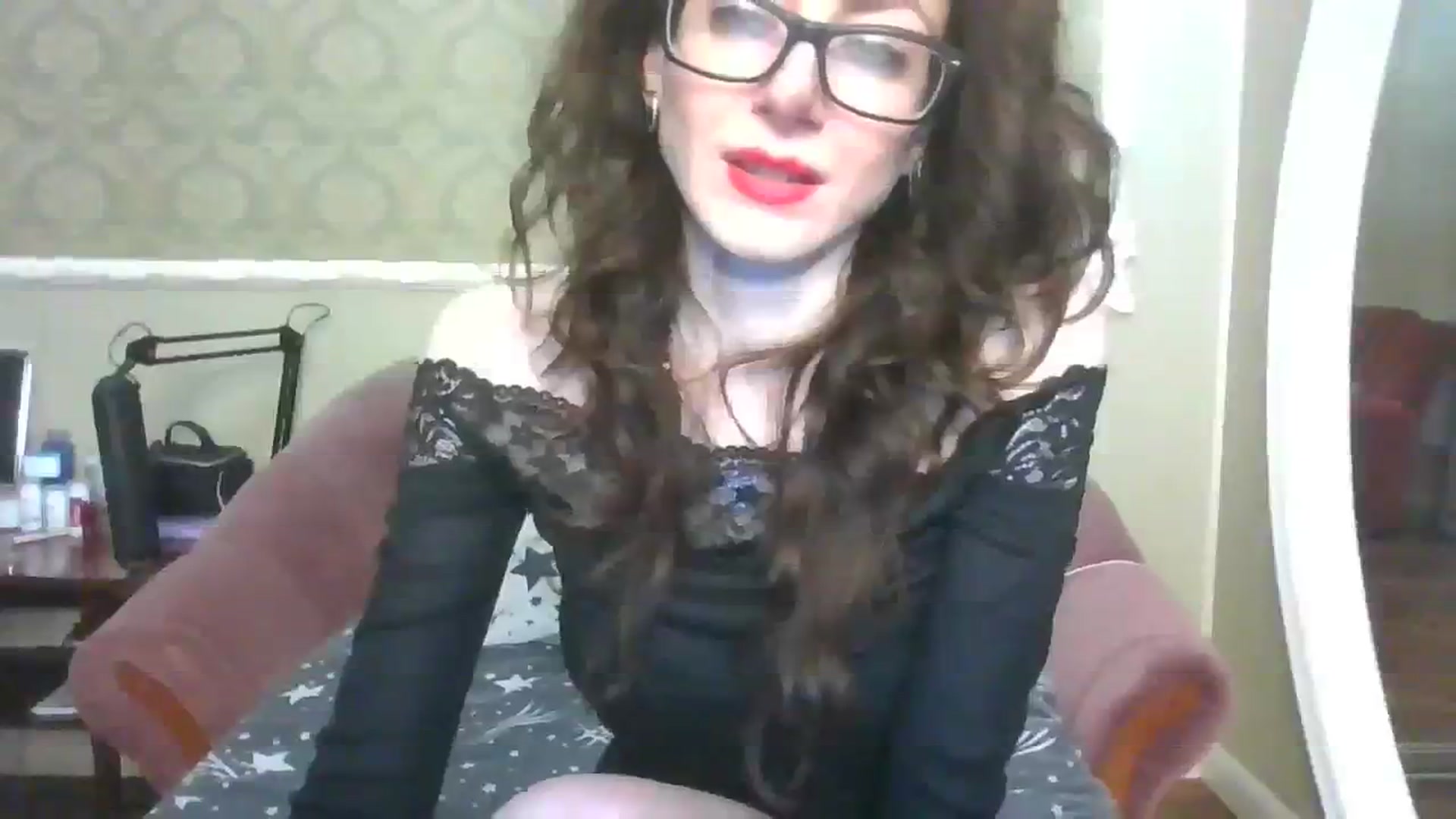 Gallery image thumbnail from Baby_Jewel's myfreecams stream on, 12/24/2023, 19:01 image 10 of 20