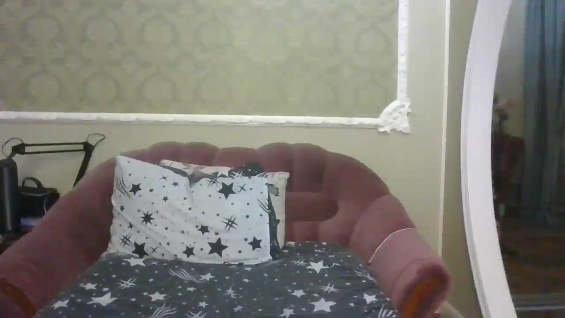 Gallery image thumbnail from Baby_Jewel's myfreecams stream on, 12/25/2023, 19:03 image 19 of 20