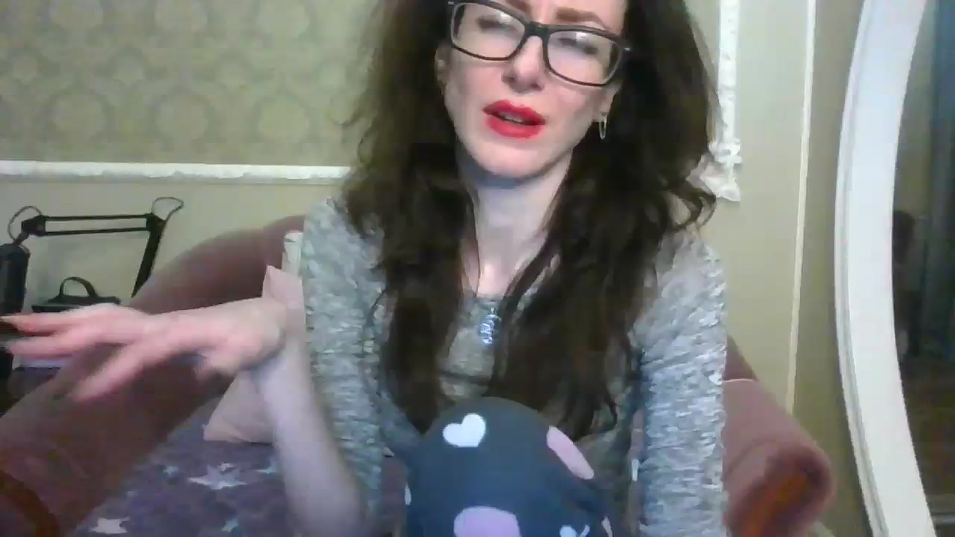 Gallery image thumbnail from Baby_Jewel's myfreecams stream on, 01/08/2024, 18:08 image 2 of 20