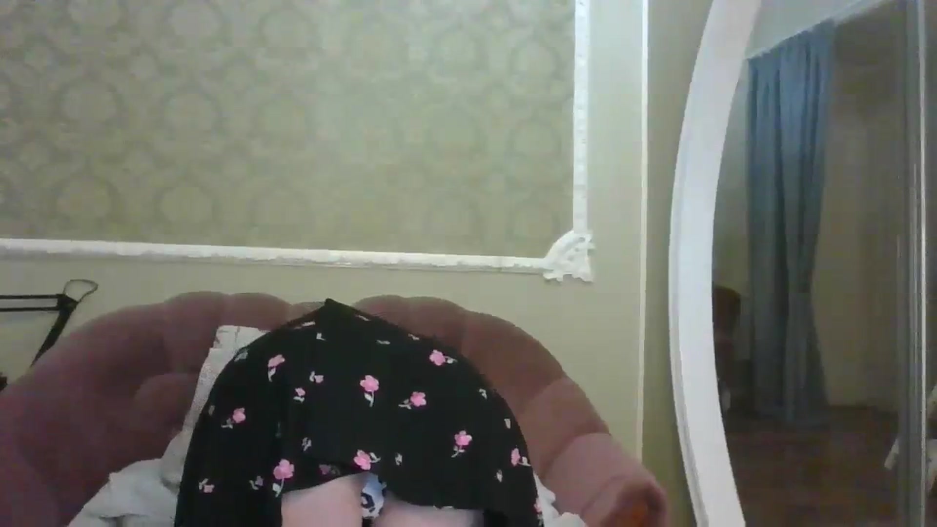 Gallery image thumbnail from Baby_Jewel's myfreecams stream on, 02/04/2024, 13:57 image 8 of 20