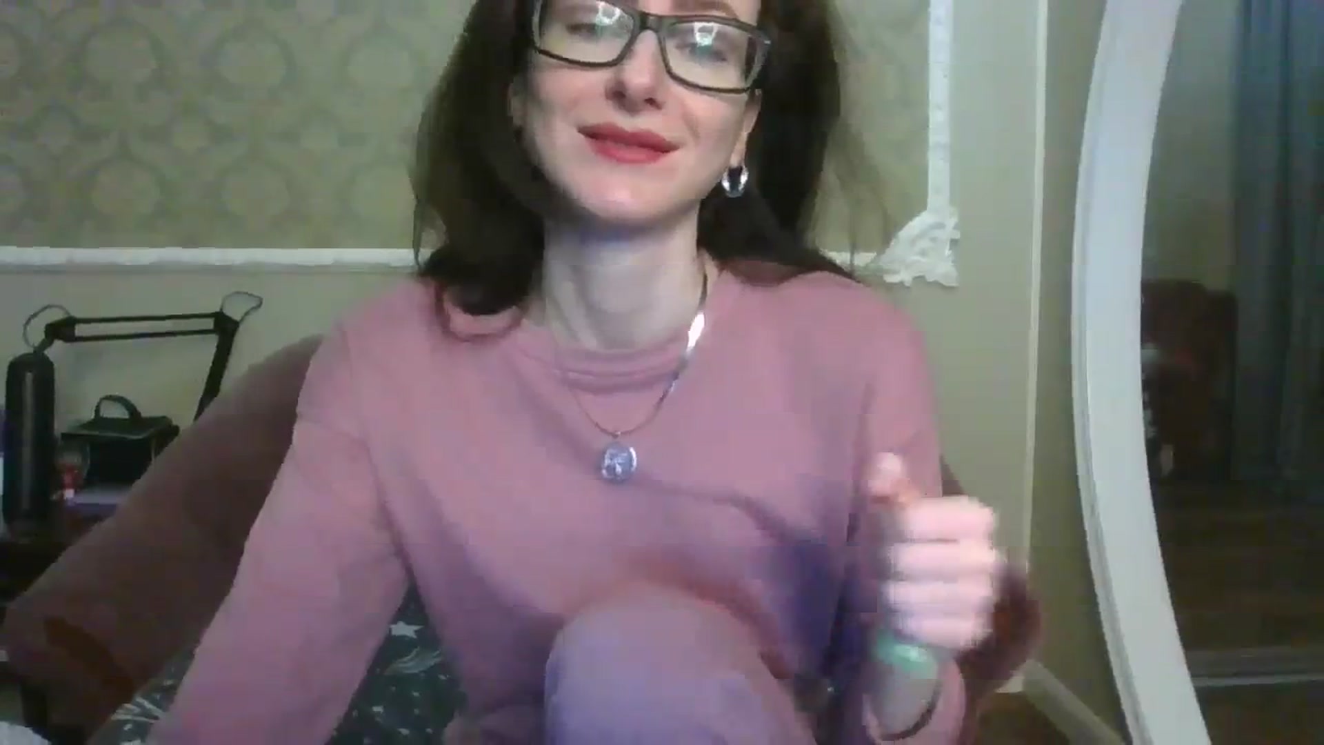 Gallery image thumbnail from Baby_Jewel's myfreecams stream on, 02/19/2024, 13:40 image 3 of 20