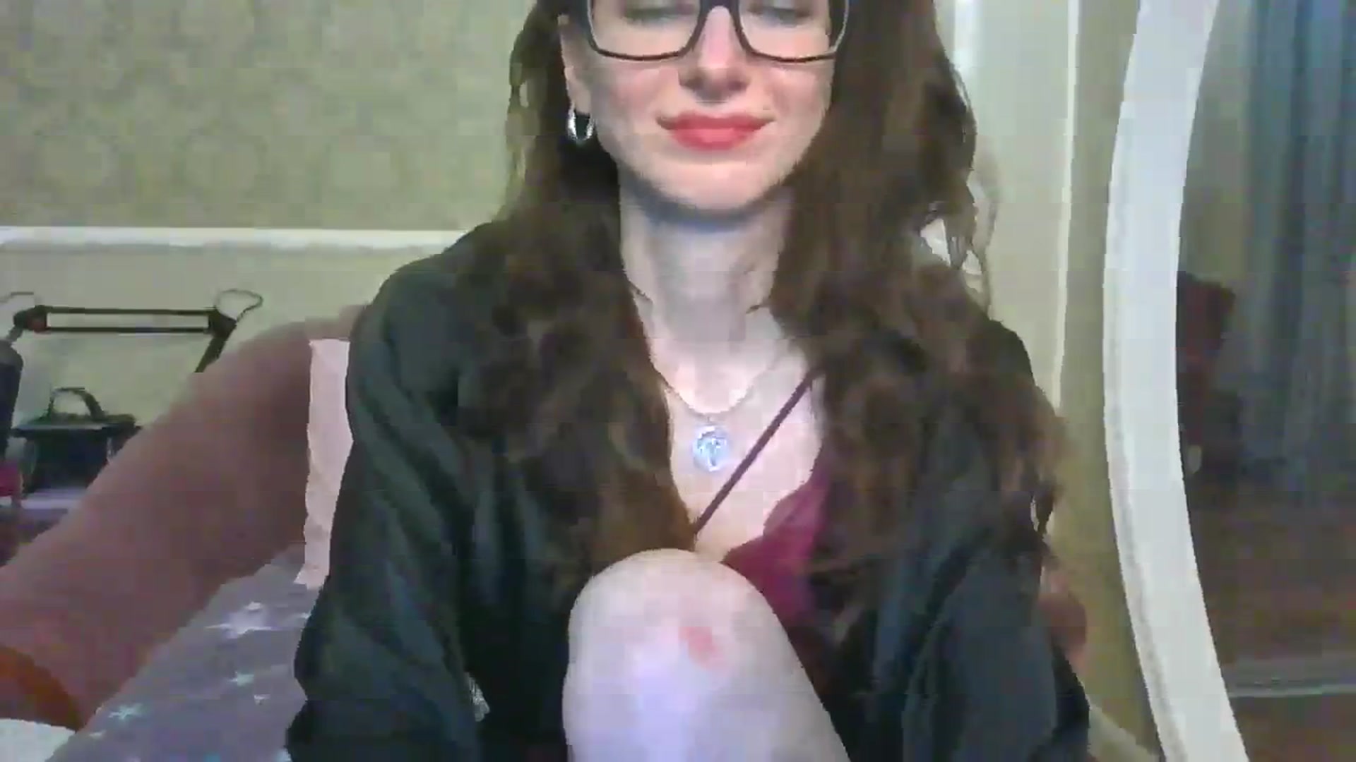 Gallery image thumbnail from Baby_Jewel's myfreecams stream on, 02/25/2024, 13:39 image 13 of 20