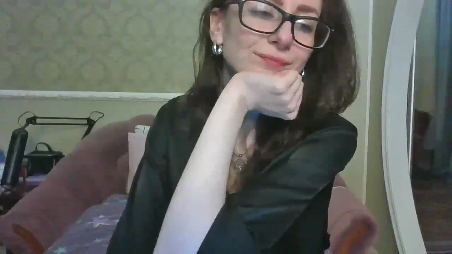 Gallery image thumbnail from Baby_Jewel's myfreecams stream on, 02/25/2024, 18:15 image 17 of 20