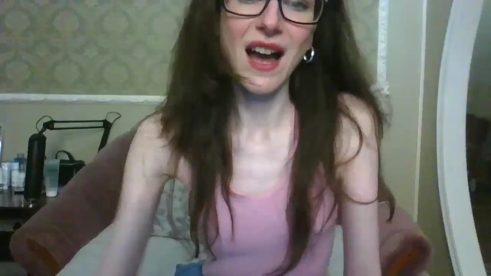 Gallery image thumbnail from Baby_Jewel's myfreecams stream on, 03/13/2024, 13:42 image 11 of 20