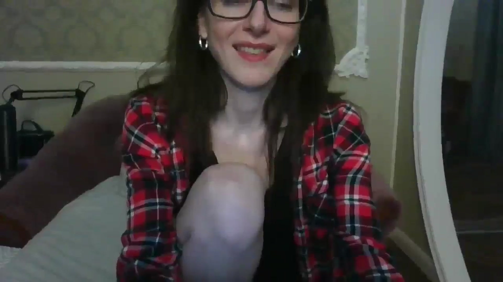 Gallery image thumbnail from Baby_Jewel's myfreecams stream on, 03/16/2024, 17:57 image 18 of 20