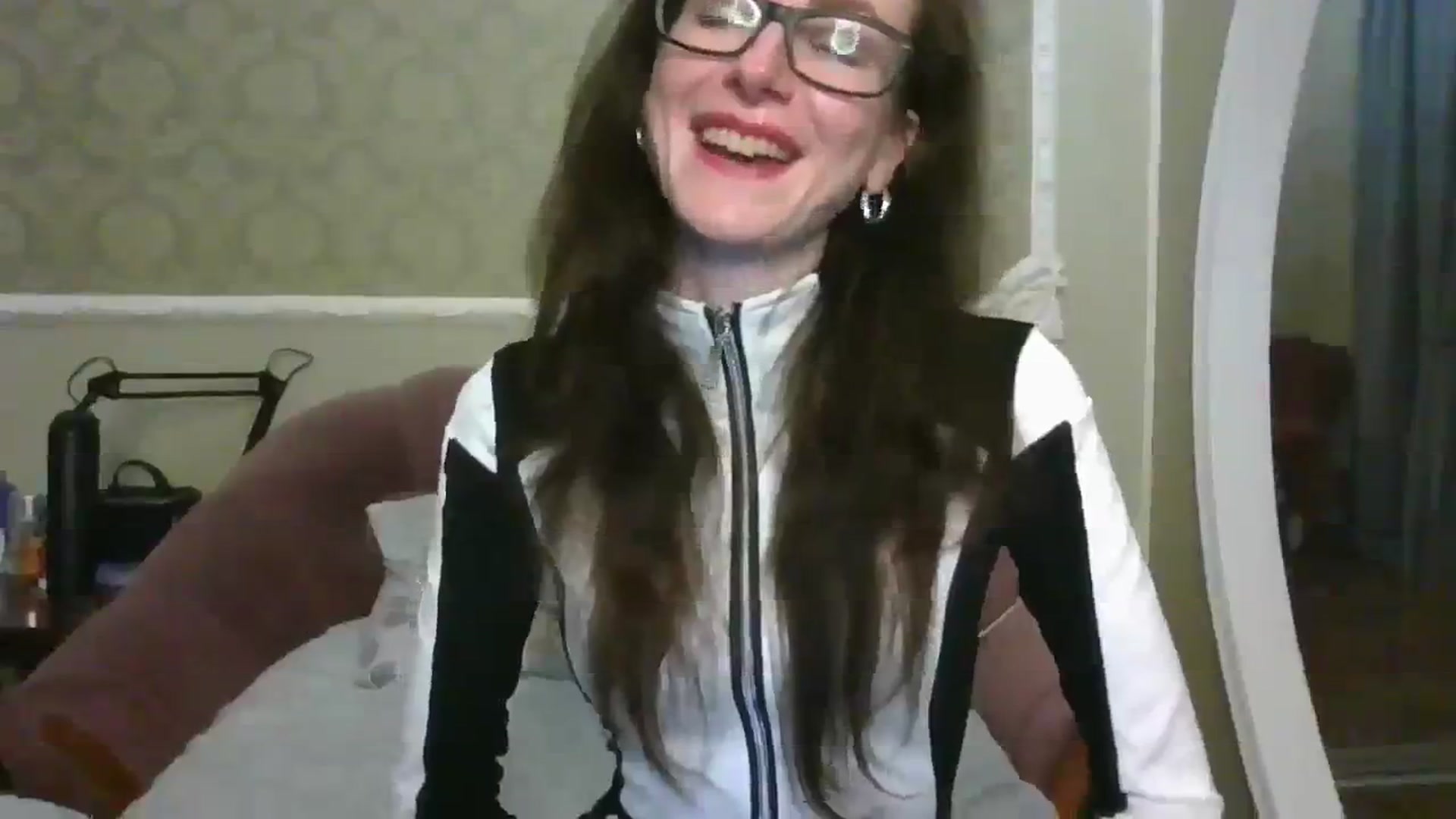 Gallery image thumbnail from Baby_Jewel's myfreecams stream on, 03/18/2024, 16:58 image 18 of 20