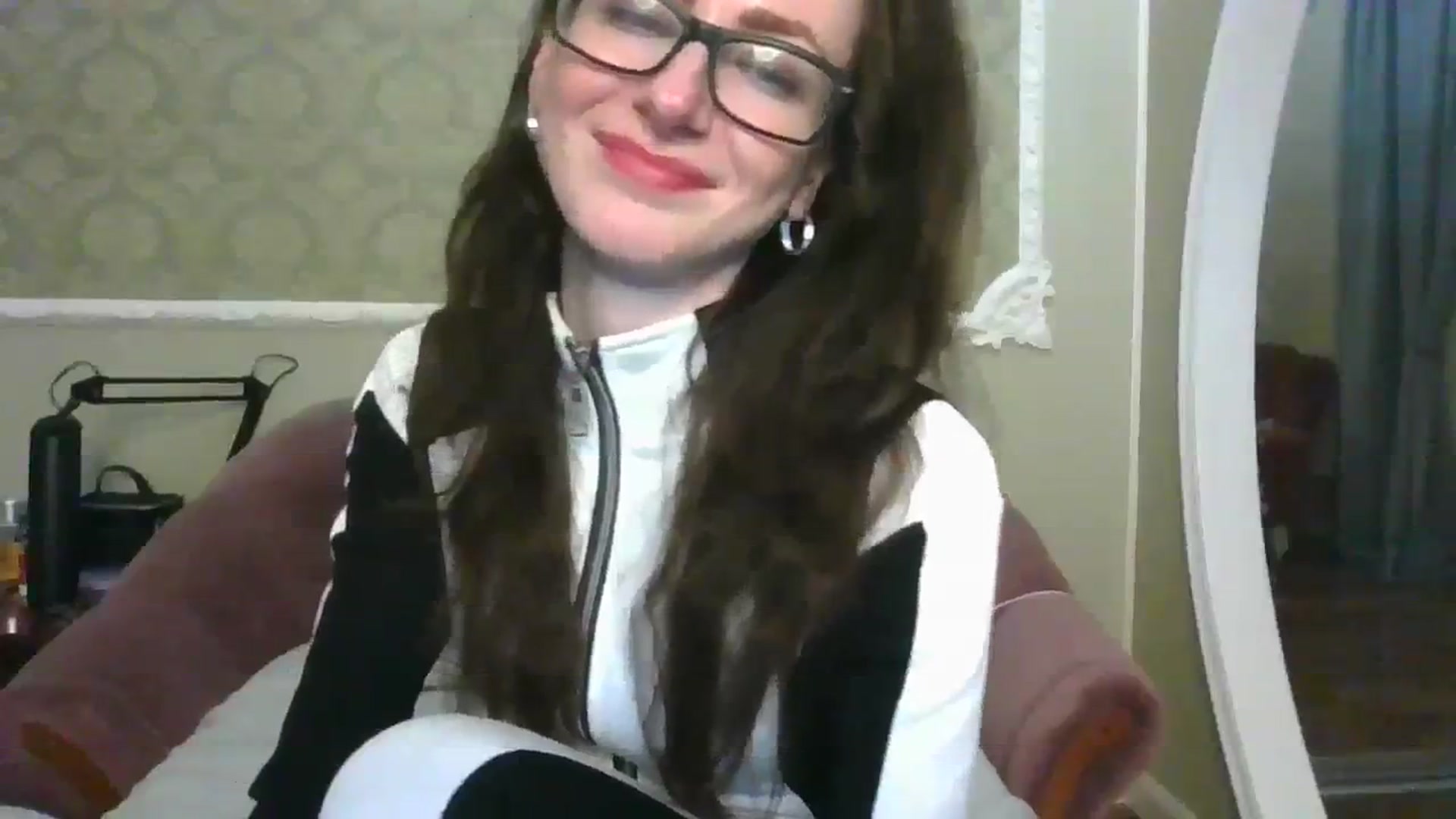 Gallery image thumbnail from Baby_Jewel's myfreecams stream on, 03/18/2024, 17:53 image 13 of 20