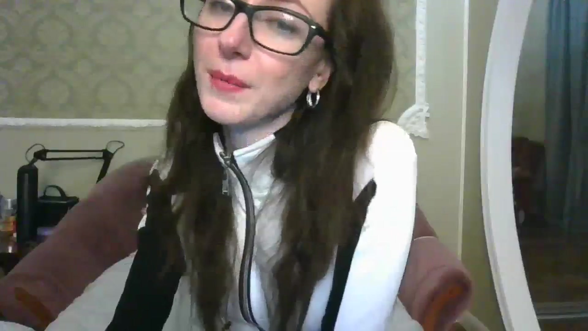 Gallery image thumbnail from Baby_Jewel's myfreecams stream on, 03/18/2024, 17:53 image 10 of 20