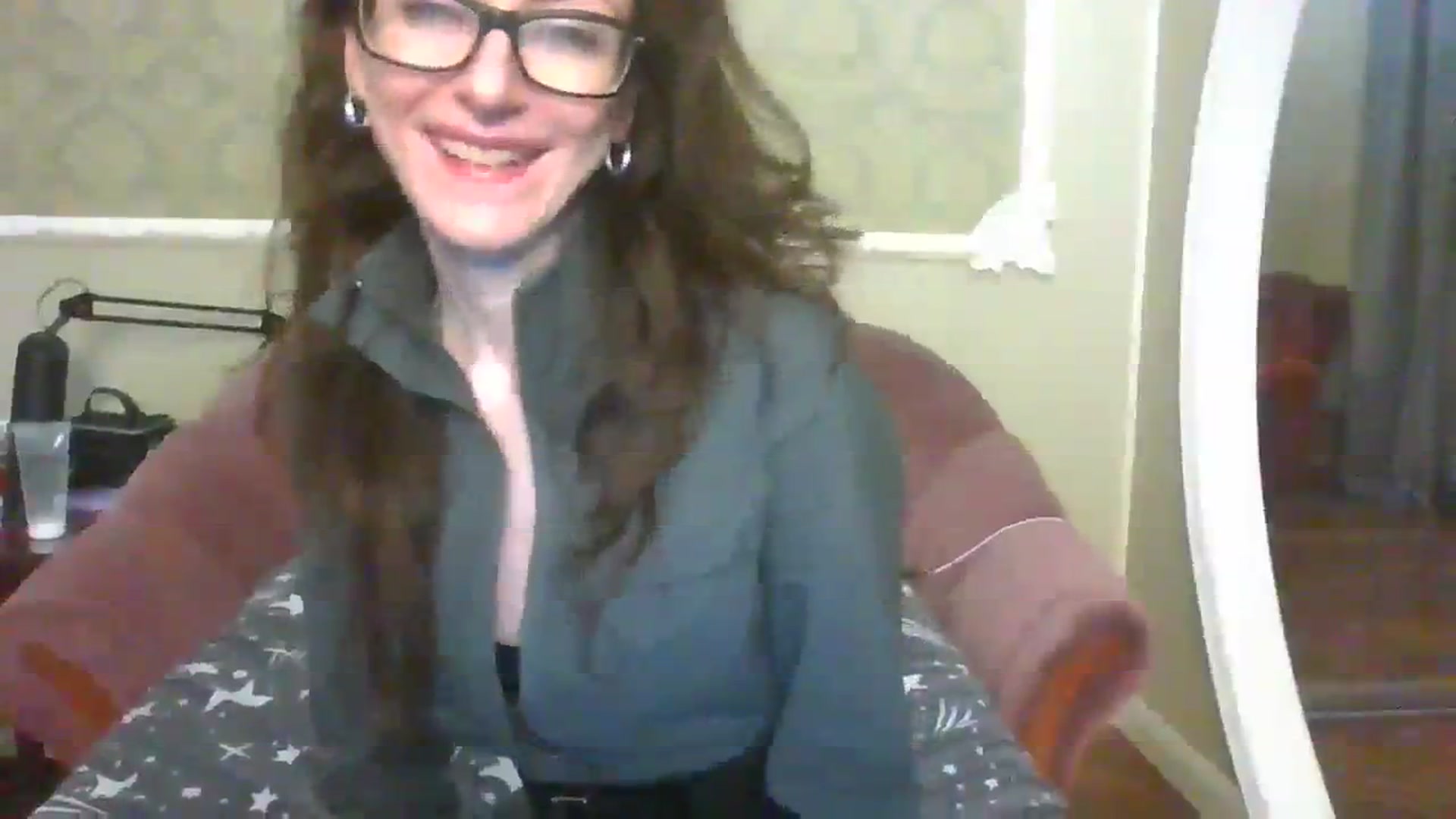 Gallery image thumbnail from Baby_Jewel's myfreecams stream on, 03/24/2024, 17:50 image 10 of 20