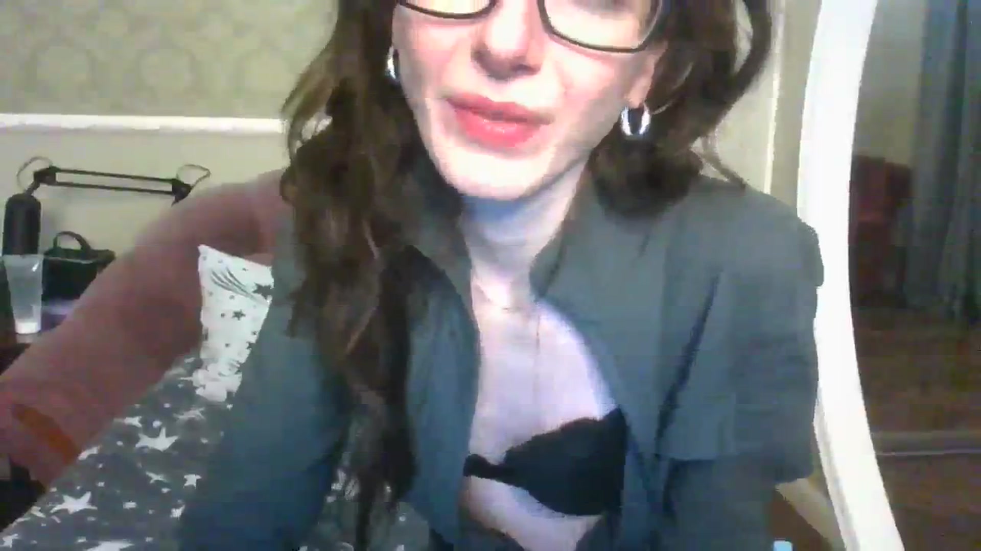 Gallery image thumbnail from Baby_Jewel's myfreecams stream on, 03/24/2024, 17:50 image 18 of 20