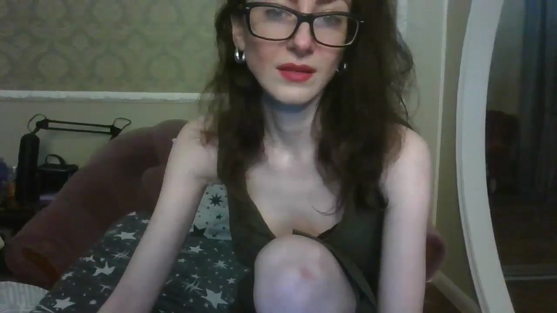 Gallery image thumbnail from Baby_Jewel's myfreecams stream on, 03/25/2024, 14:17 image 7 of 20