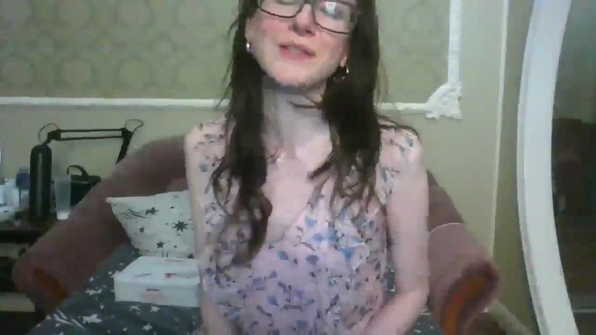 Gallery image thumbnail from Baby_Jewel's myfreecams stream on, 03/30/2024, 17:46 image 15 of 20