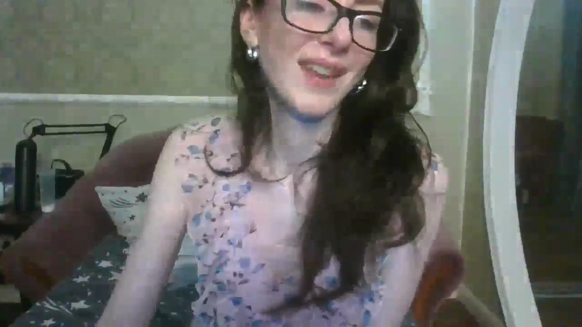 Gallery image thumbnail from Baby_Jewel's myfreecams stream on, 03/30/2024, 17:46 image 4 of 20